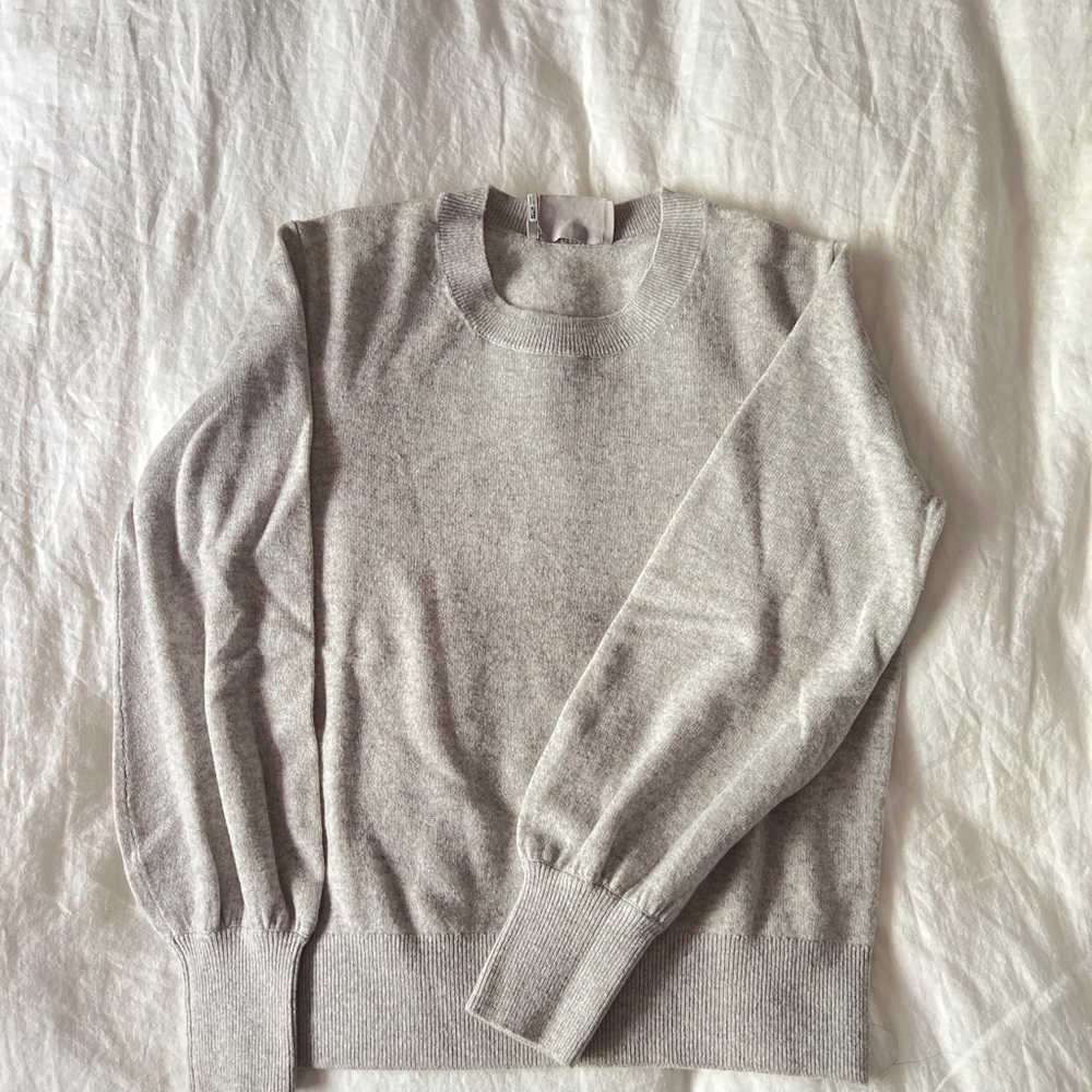Everlane Gray Cashmere Sweater